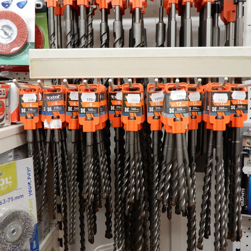 SZABÓ szerszámcentrum 19